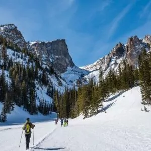 Blue bird sky days are common during winter in Rocky Mountain National Park